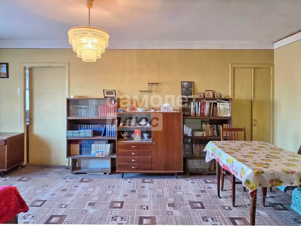 2-к кв. Калужская область, Калуга пл. Победы, 15 (42.0 м) - Фото 1