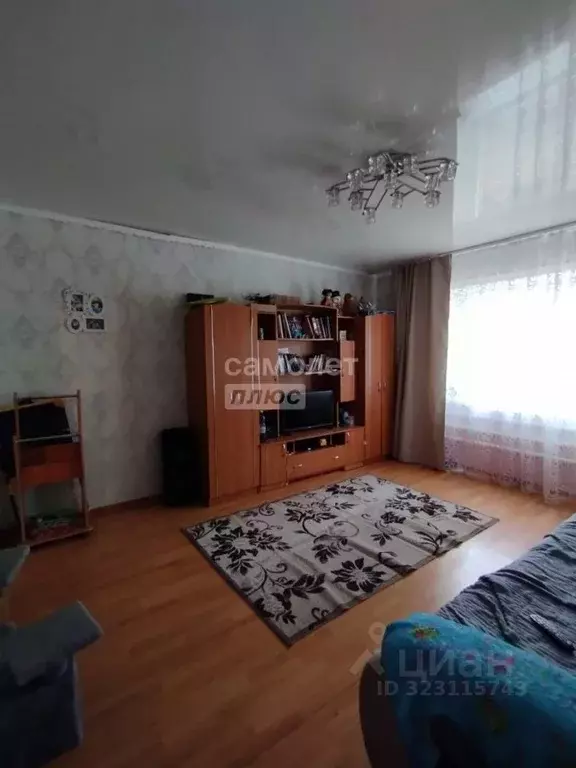 Дом в Алтайский край, Зональный район, пос. Мирный Центральная ул., 9 ... - Фото 1