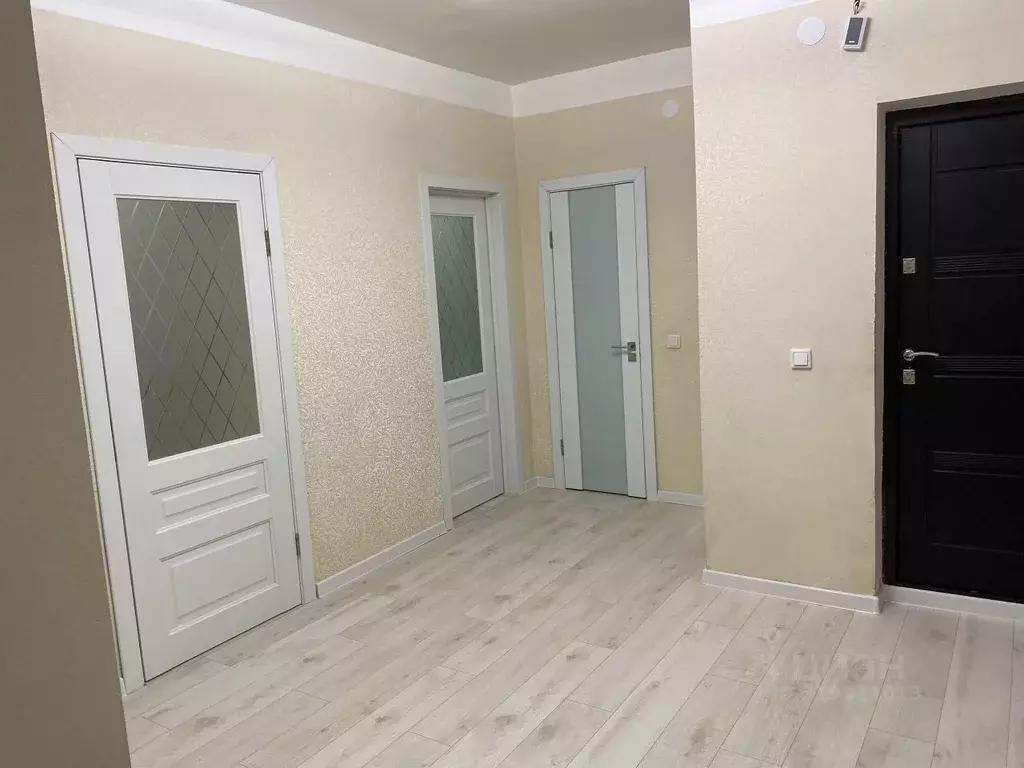 3-к кв. Саха (Якутия), Якутск ул. Лермонтова, 102 (81.0 м) - Фото 0
