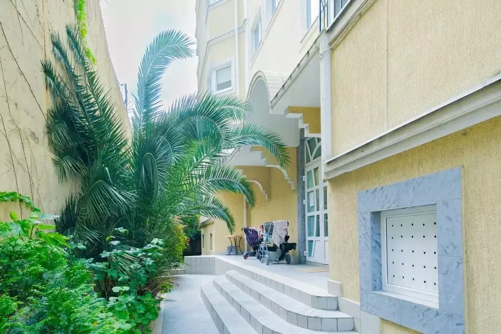 2-к кв. Краснодарский край, Сочи ул. Ленина, 219/5Б (50.0 м) - Фото 1