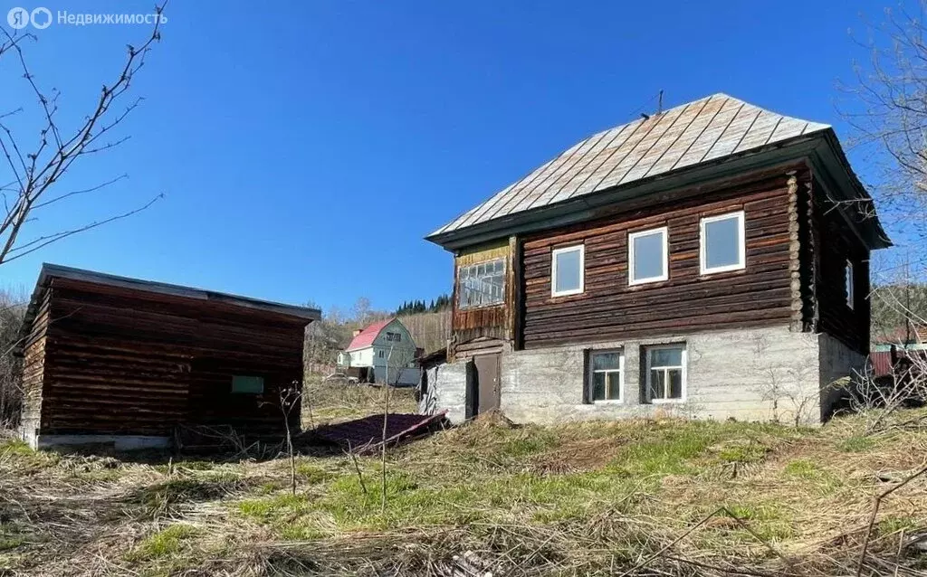 Дом в Таштагол, улица Кутузова, 50 (83.7 м) - Фото 0
