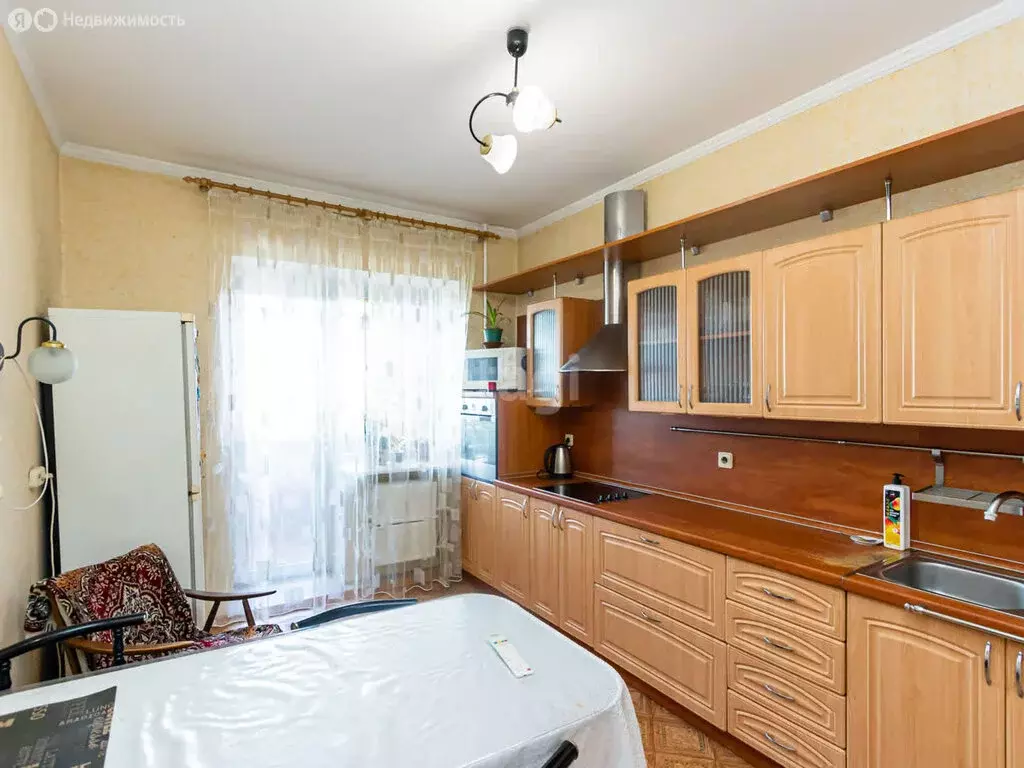 3-комнатная квартира: Тюмень, улица Московский Тракт, 143к5 (88.1 м) - Фото 2