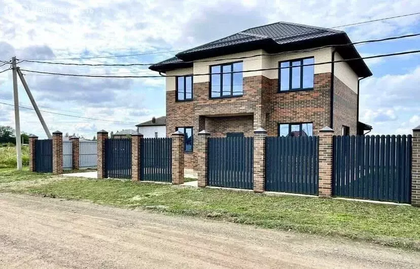 Дом в Камышеваха, Гранатовая улица (180 м) - Фото 1