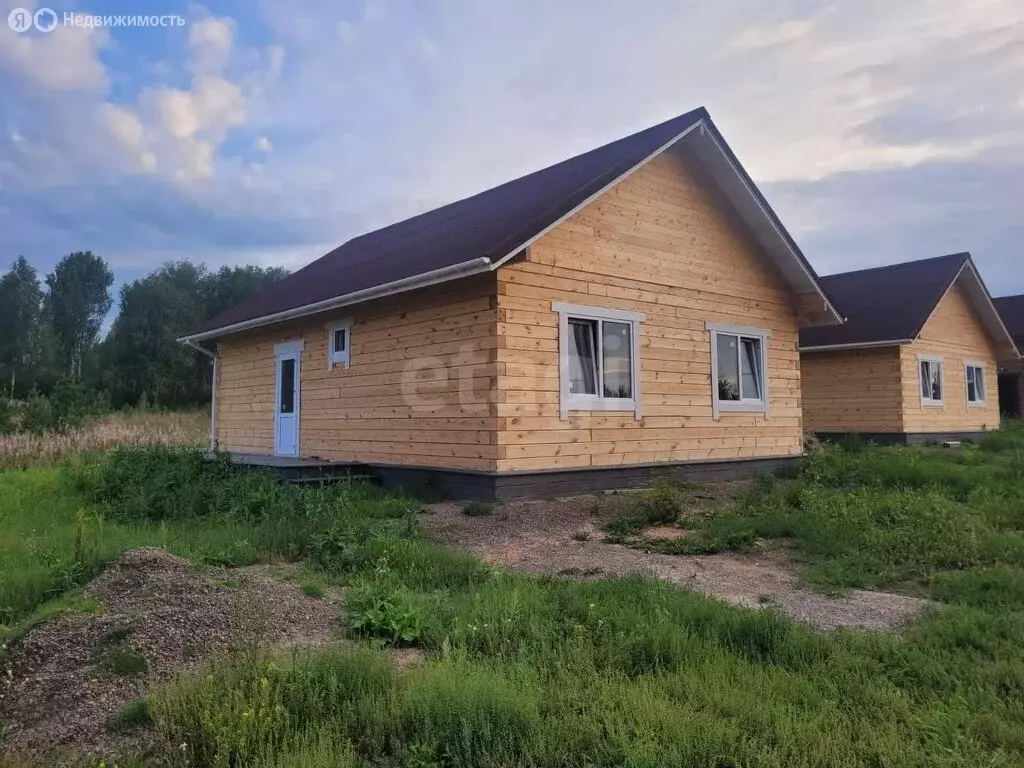 Дом в посёлок городского типа Емельяново, микрорайон Звёздный, ... - Фото 1