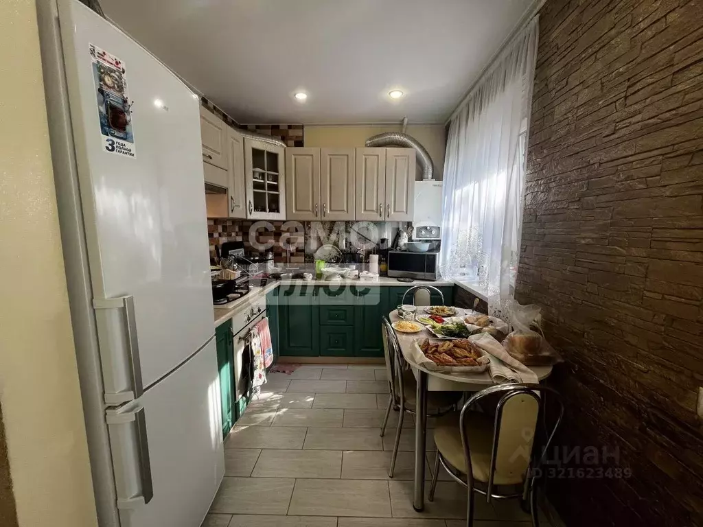 3-к кв. Курская область, Курск ул. Дубровинского, 7А (39.9 м) - Фото 2