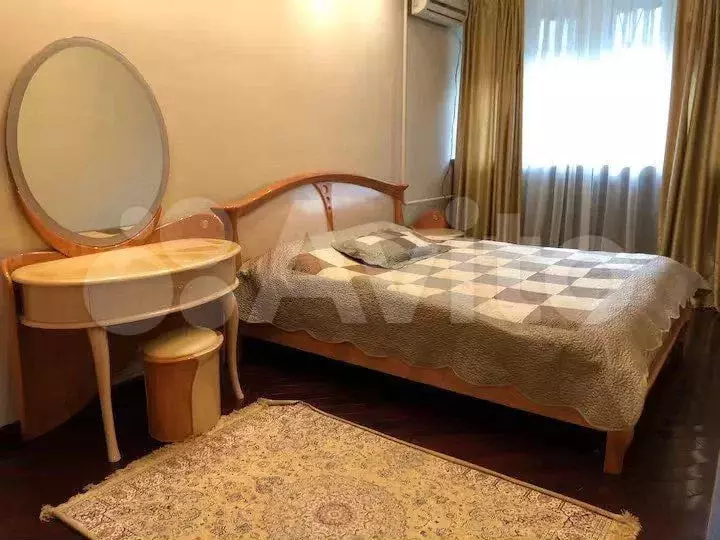 1-к. квартира, 61 м, 4/9 эт. - Фото 1