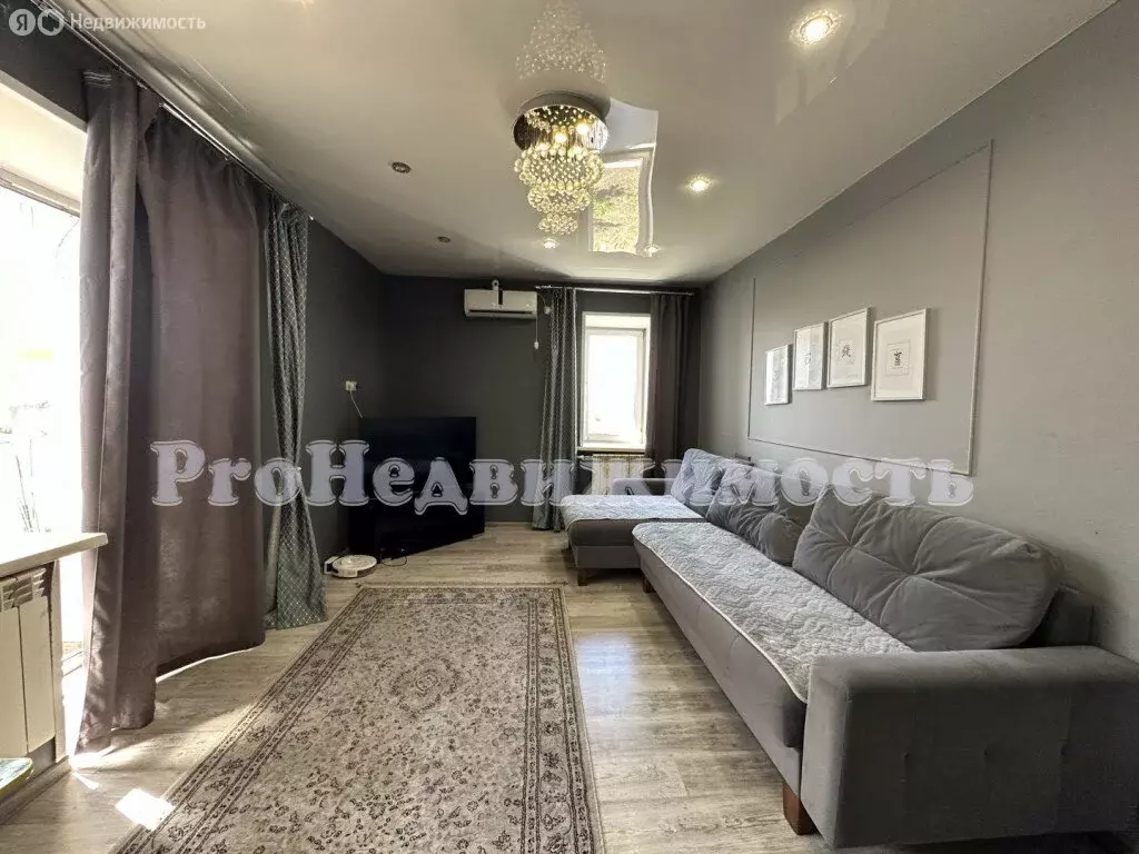 5-комнатная квартира: Кызыл, улица Ооржака Лопсанчапа, 40 (87.5 м) - Фото 1