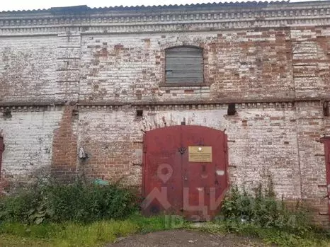 Помещение свободного назначения в Кировская область, Яранск ул. Карла ... - Фото 1