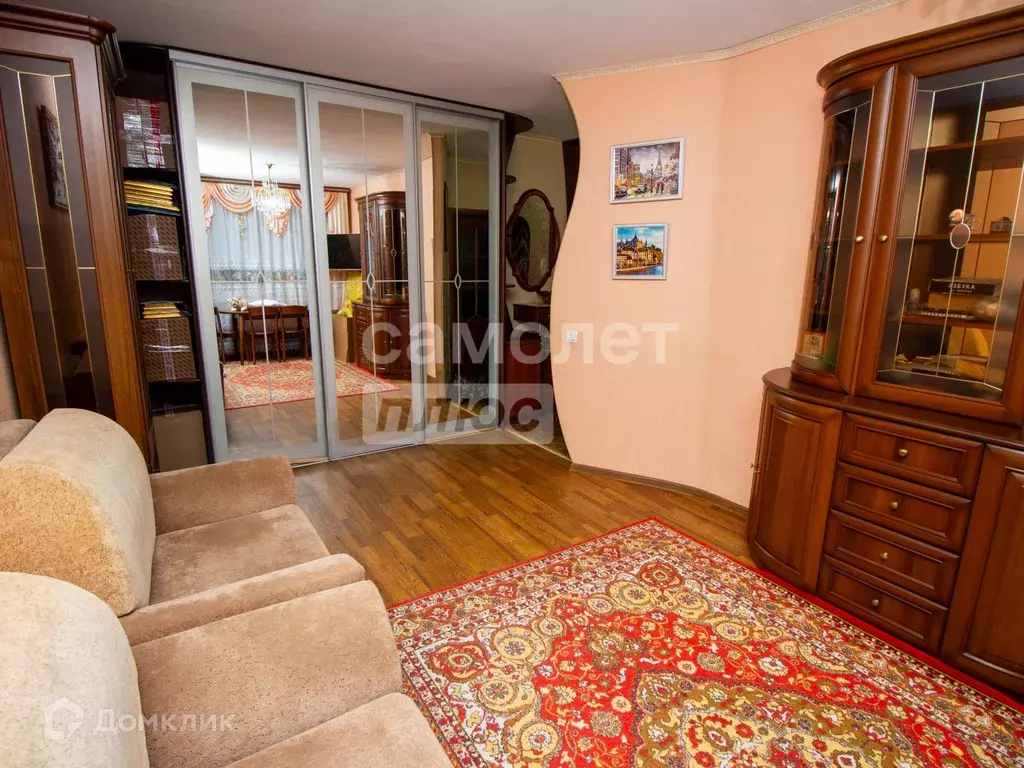 Продаётся 3-к квартира, 63.6 м - Фото 0