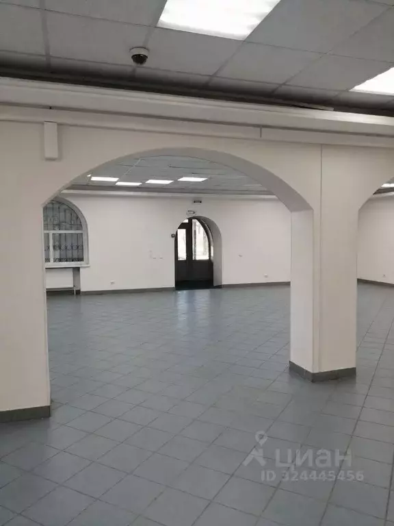 Помещение свободного назначения в Коми, Сыктывкар ул. Водопьянова, 4 ... - Фото 2