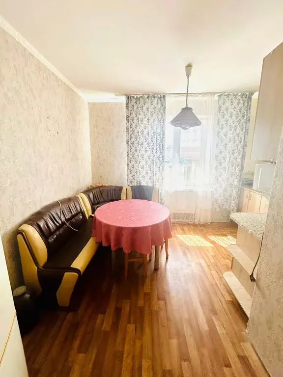 2-к. квартира, 50 м, 2/3 эт. - Фото 0