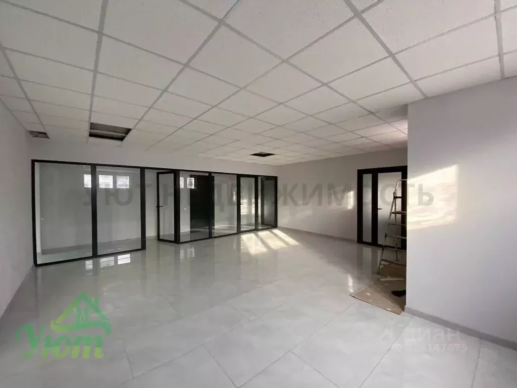 Помещение свободного назначения в Москва ул. Новинки, 1 (35 м) - Фото 1