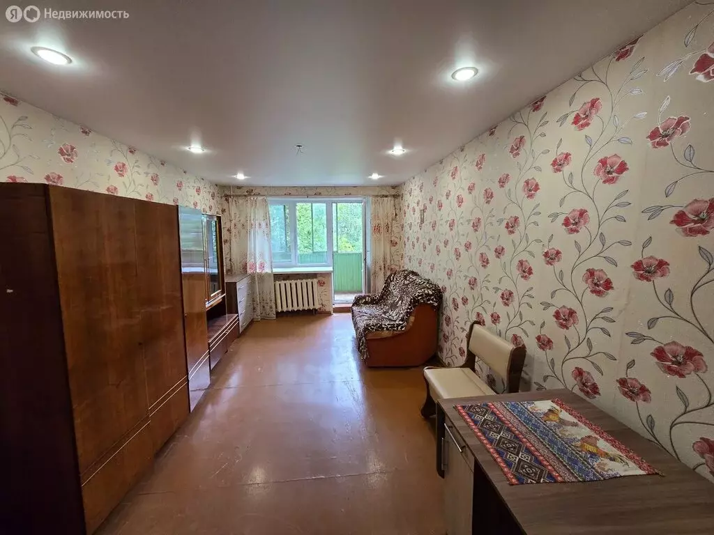 1к в 6-комнатной квартире (16.9 м) - Фото 1