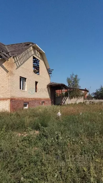 Дом в Омская область, Любинский район, с. Новоархангелка Заречная ул. ... - Фото 1