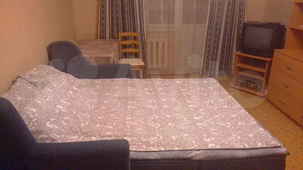 1-к. квартира, 56 м, 3/5 эт. - Фото 0