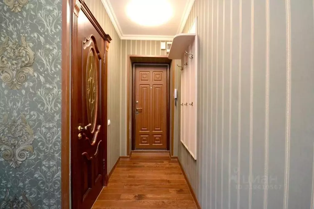 2-к кв. Саха (Якутия), Якутск просп. Ленина, 11 (43.68 м) - Фото 0