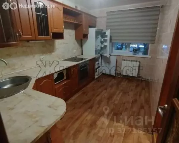 3-комнатная квартира: Белгород, улица 5 Августа, 36/3 (62.4 м) - Фото 1