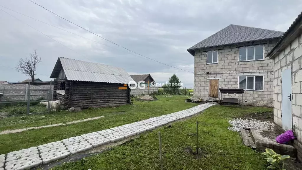 Дом в Брянская область, Брянский район, Глинищевское с/пос, д. Титовка ... - Фото 0