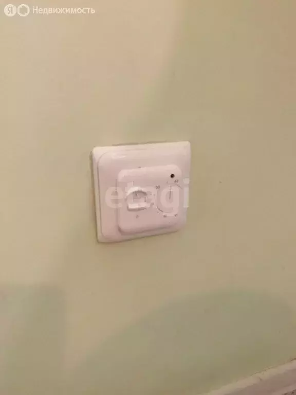 Квартира-студия: Калининград, Красная улица, 117А (26 м) - Фото 0