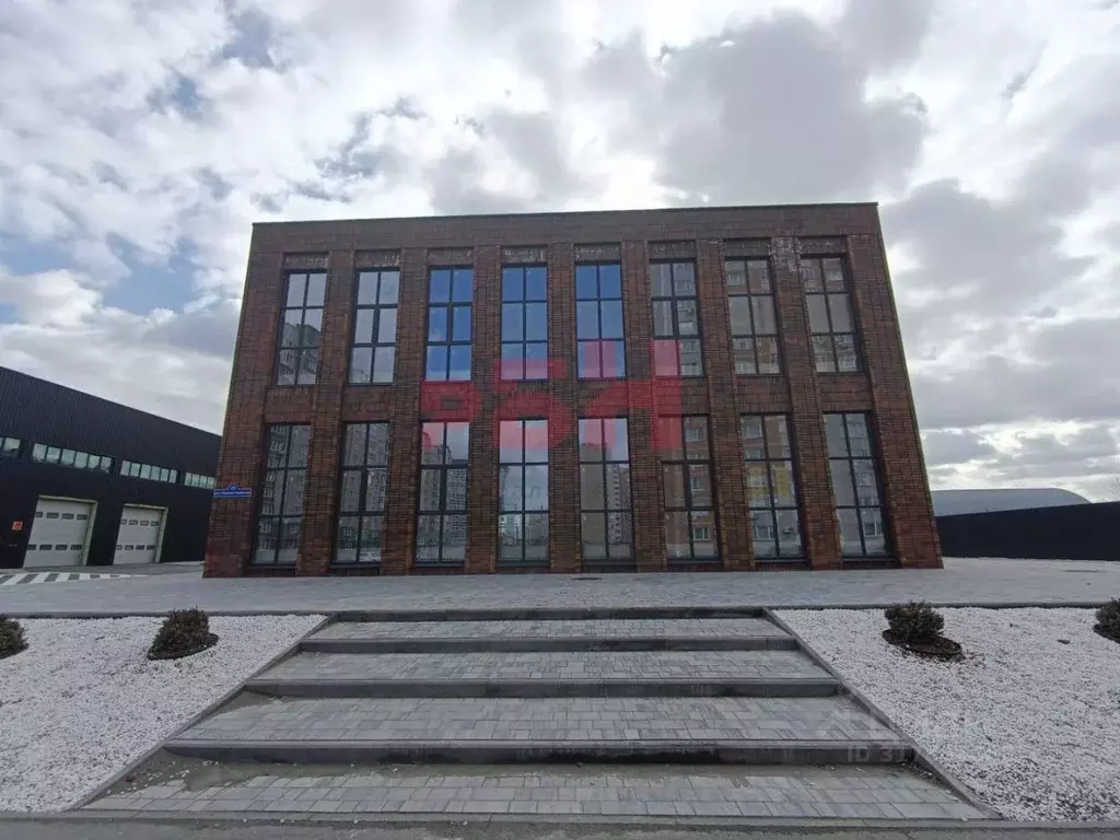 Торговая площадь в Тюменская область, Тюмень ул. Николая Семенова, 20 ... - Фото 1