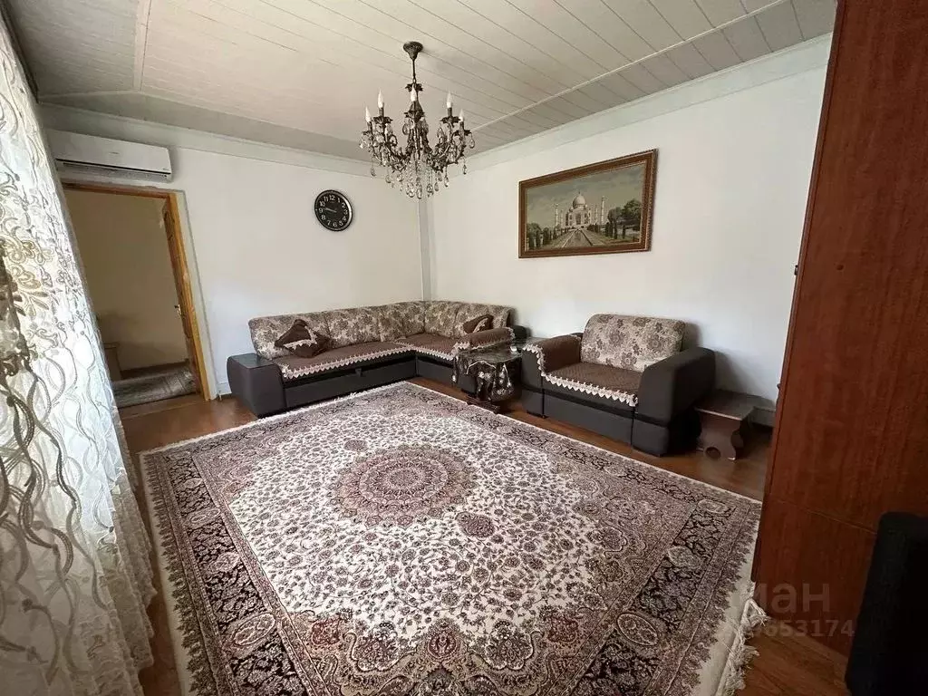 Дом в Дагестан, Дербент ул. Комарова, 21 (50 м) - Фото 1