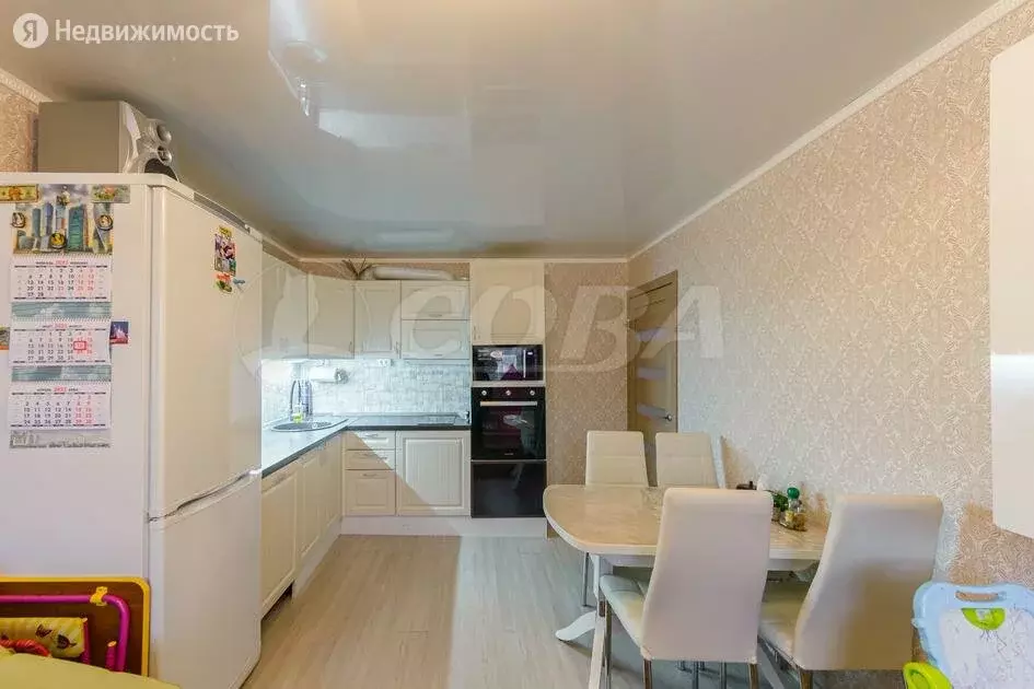 3-комнатная квартира: Тюмень, микрорайон Войновка, улица ... - Фото 2