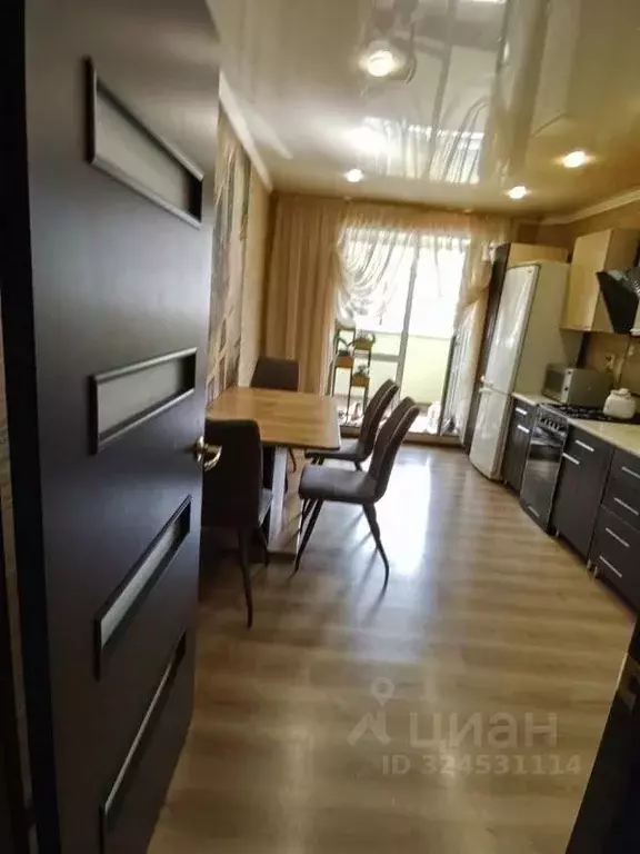 3-к кв. Саратовская область, Энгельс Пионерская ул., 78 (83.0 м) - Фото 1