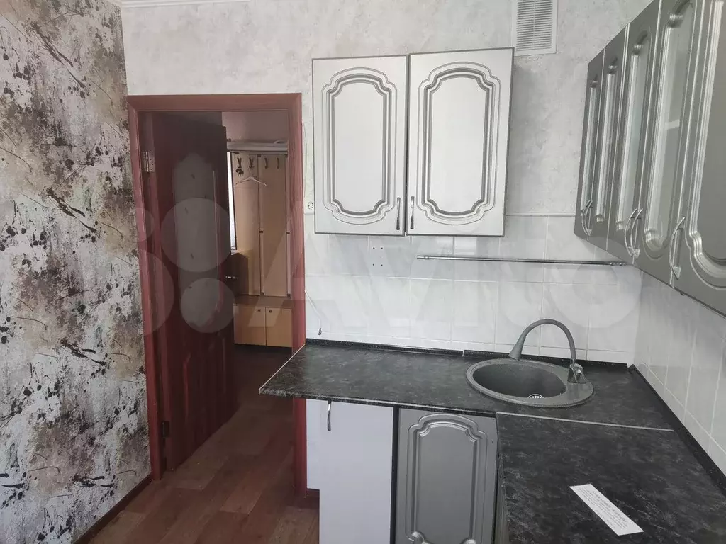 3-к. квартира, 65 м, 2/9 эт. - Фото 0