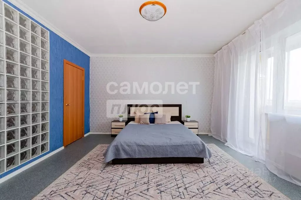 1-к кв. Челябинская область, Челябинск ул. Братьев Кашириных, 95 (40.5 ... - Фото 0