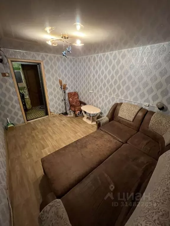5-к кв. Владимирская область, Ковров Муромская ул., 13А (100.0 м) - Фото 1