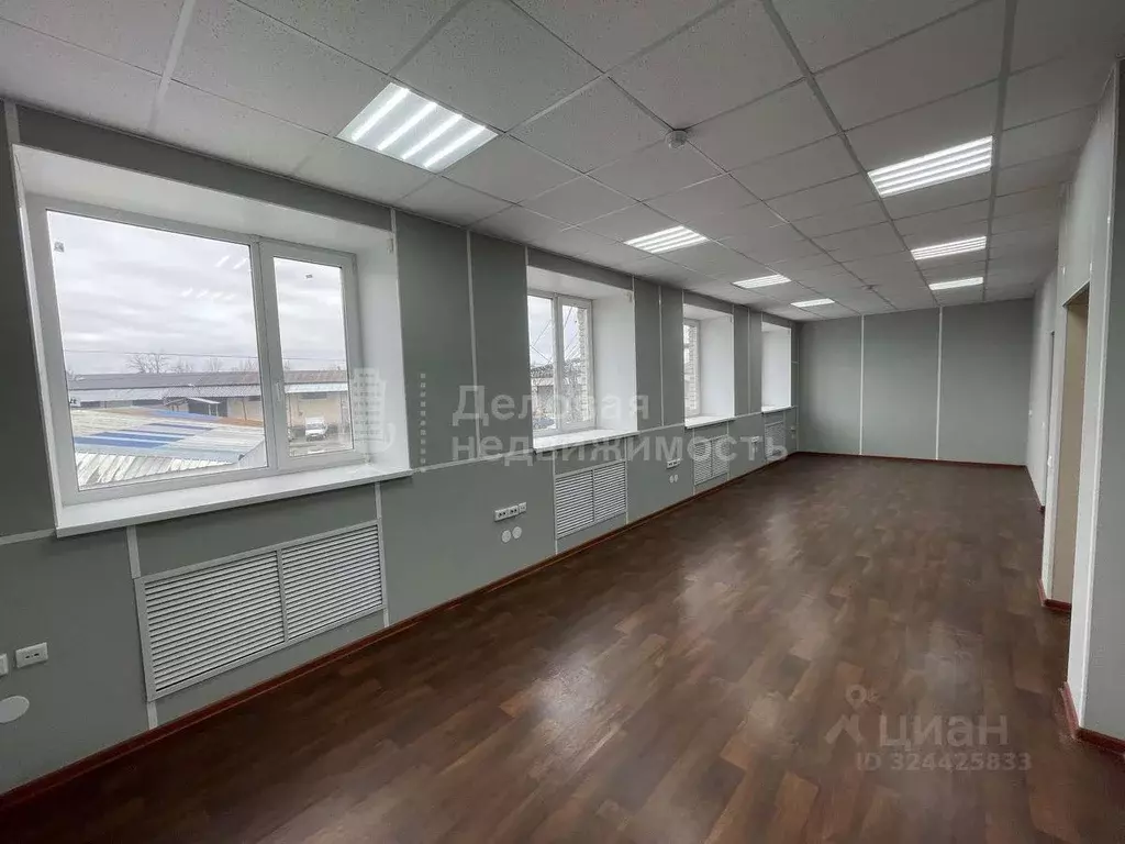 Офис в Новгородская область, Великий Новгород Сырковское ш., 3 (263 м) - Фото 2
