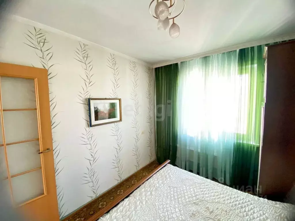 3-к кв. Кемеровская область, Новокузнецк ул. Тольятти, 76 (64.4 м) - Фото 1