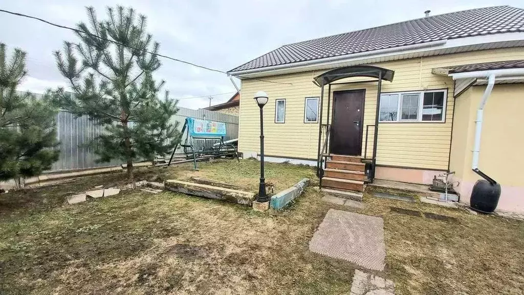 Дом в Калужская область, Сухиничи ул. Карла Либкнехта, 17 (106 м) - Фото 1