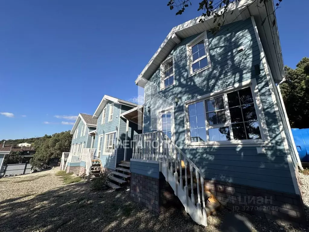 Дом в Краснодарский край, Геленджик городской округ, с. Кабардинка  ... - Фото 1