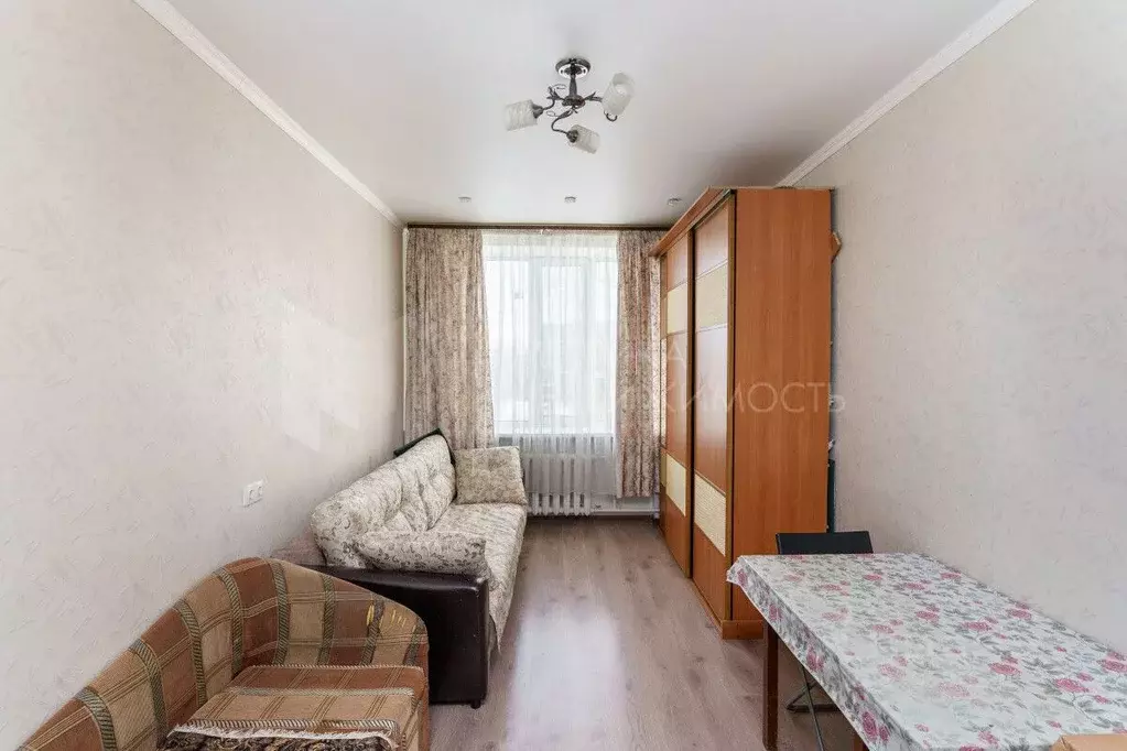 Студия Тюменская область, Тюмень ул. Калинина, 2 (18.0 м) - Фото 1