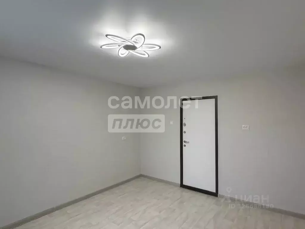 Комната Липецкая область, Липецк Звездная ул., 16 (12.5 м) - Фото 2