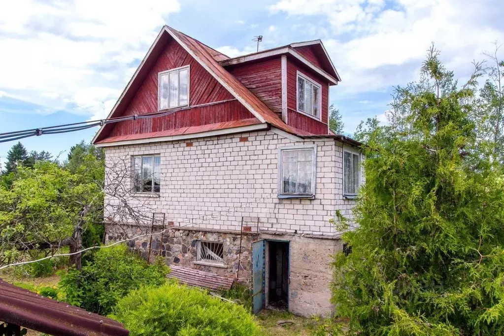 Дом в Ленинградская область, Кировский район, Синявинское городское ... - Фото 1