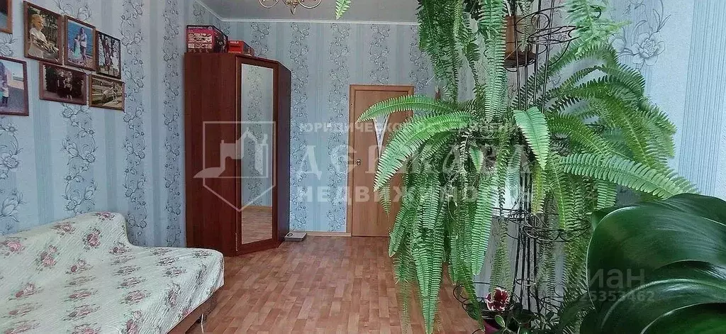 3-к кв. Кемеровская область, Юрга Ленинградская ул., 40 (91.4 м) - Фото 1