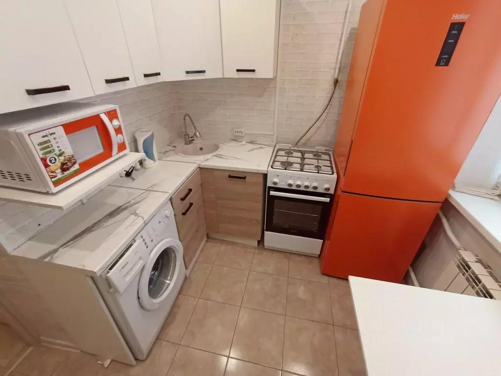 2-к кв. Московская область, Серпухов ул. Космонавтов, 25А (42.4 м) - Фото 1