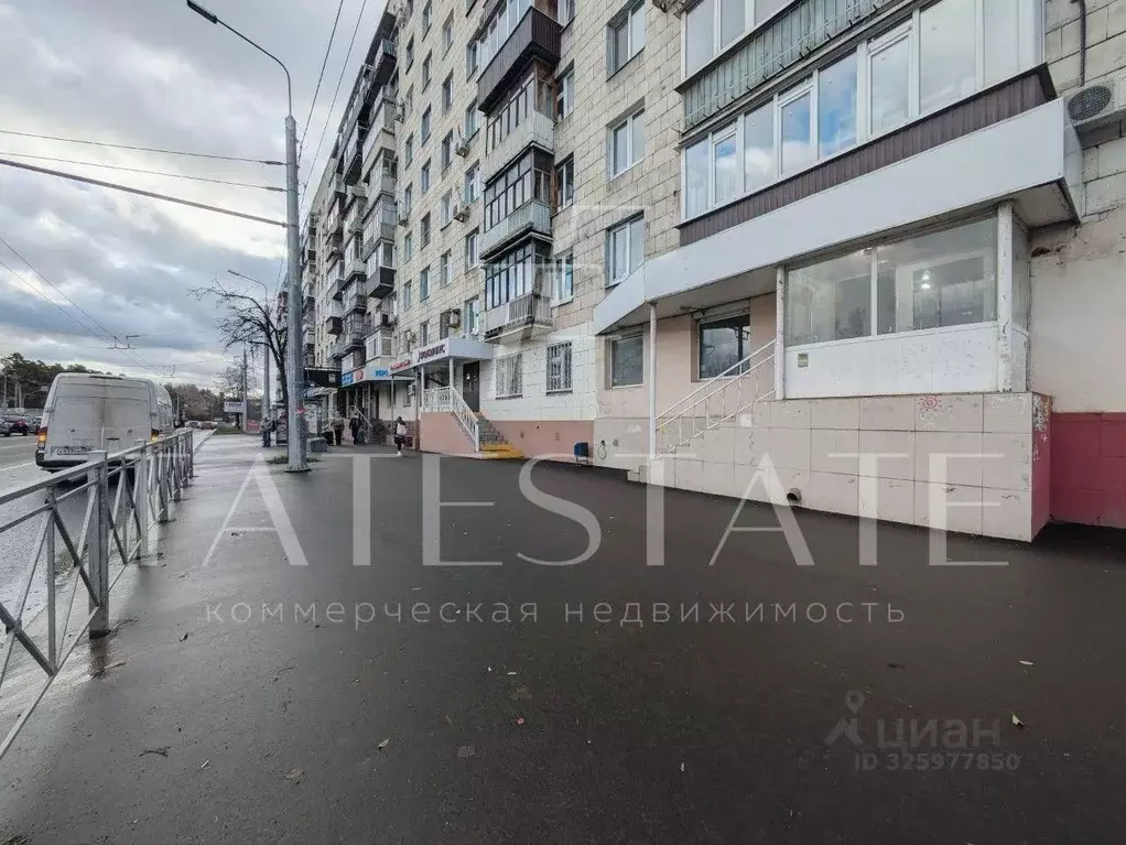 Помещение свободного назначения в Татарстан, Казань ул. Декабристов, ... - Фото 1