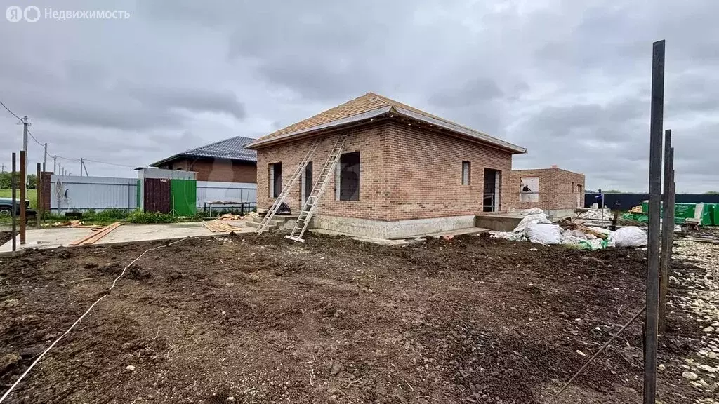 Дом в Динской район, станица Старомышастовская (86 м) - Фото 1