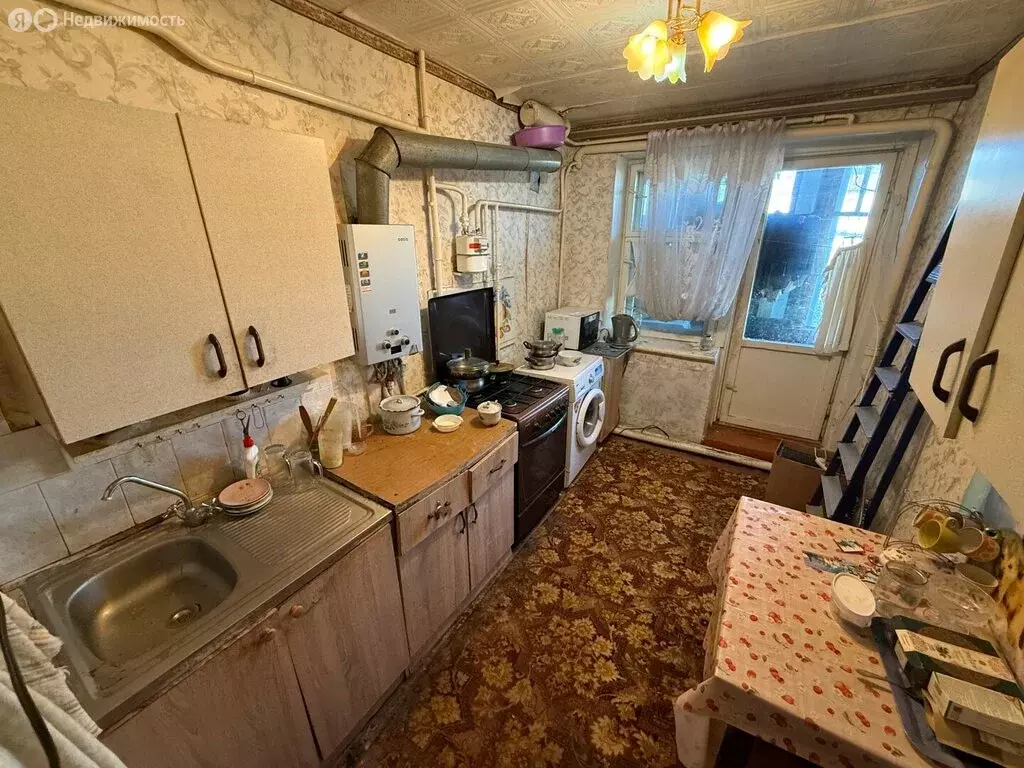 2-комнатная квартира: село Отрадинское, Призаводская улица, 37 (48 м) - Фото 1