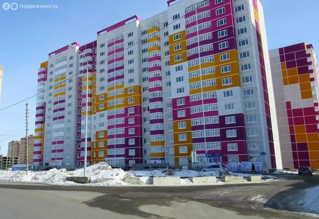 3-комнатная квартира: деревня Дударева, улица Созидателей, 3 (83 м) - Фото 1