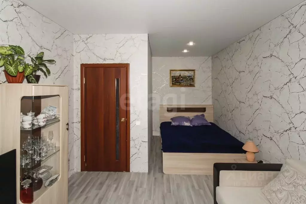 1-к кв. Тюменская область, Тюмень ул. Мельникайте, 144А (37.0 м) - Фото 2