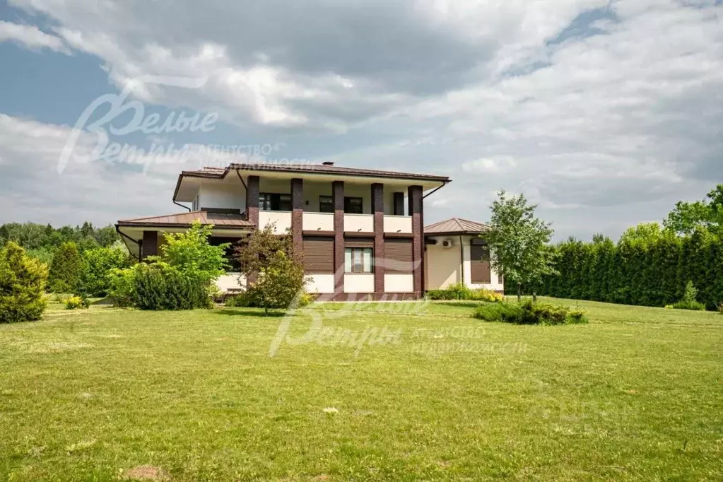 Дом в Москва д. Каменка, ул. Парковая, 5 (442 м) - Фото 1