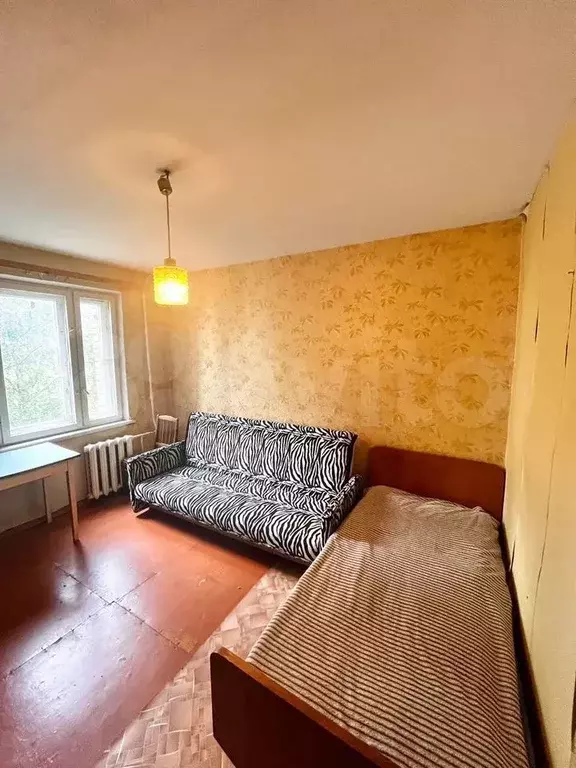 Комната 11,8 м в 4-к., 5/9 эт. - Фото 1