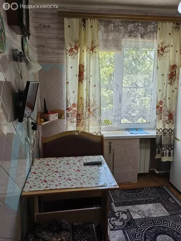 2-комнатная квартира: Волгоград, Тарифная улица, 9 (45.3 м) - Фото 1