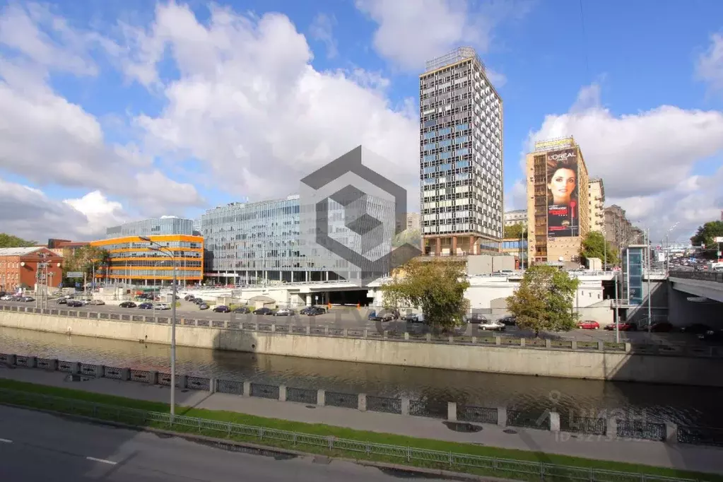 Помещение свободного назначения в Москва ул. Земляной Вал, 50АС2 (128 ... - Фото 1