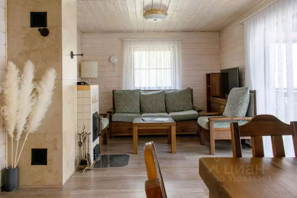 Дом в Карелия, Суоярвский муниципальный округ  (100 м) - Фото 1