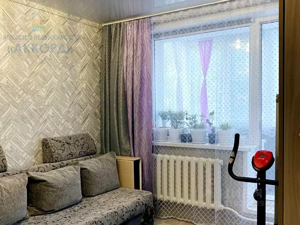 2-к кв. Алтайский край, Барнаул ул. Солнечная Поляна, 23А (43.7 м) - Фото 0